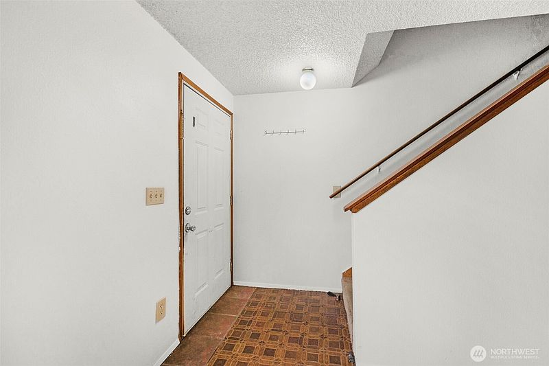 4th image of 6920 Armar Road