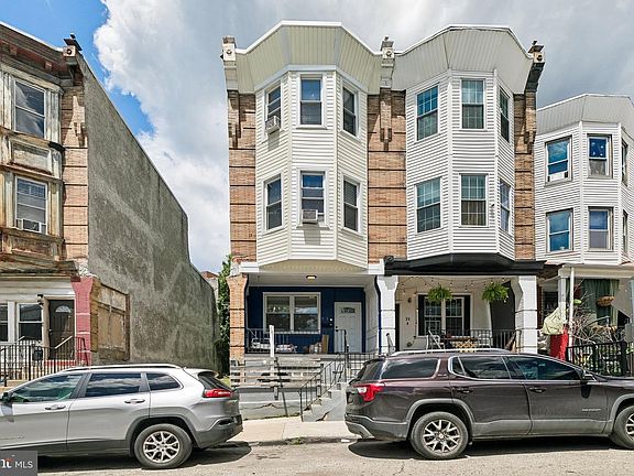 2nd image of 75 E Duval St