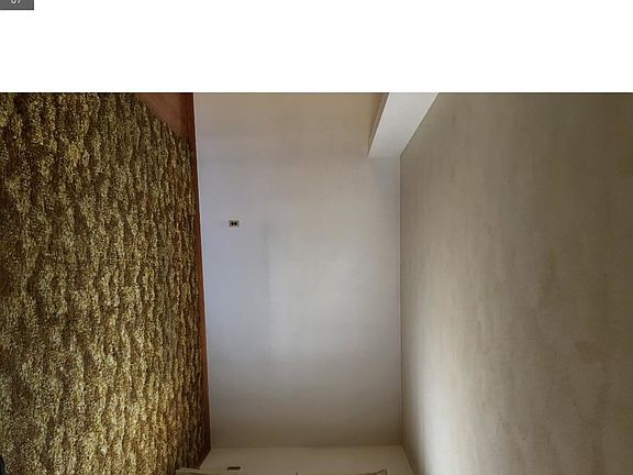 2nd image of 22 Florister Dr