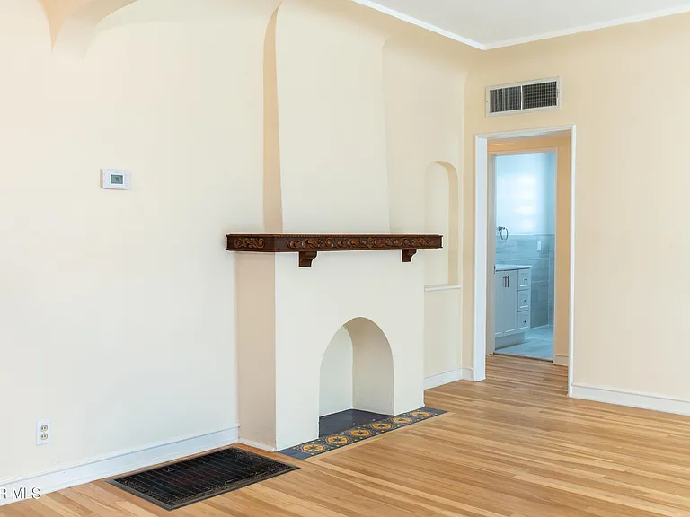 1211 Mesita Dr — Photo 41