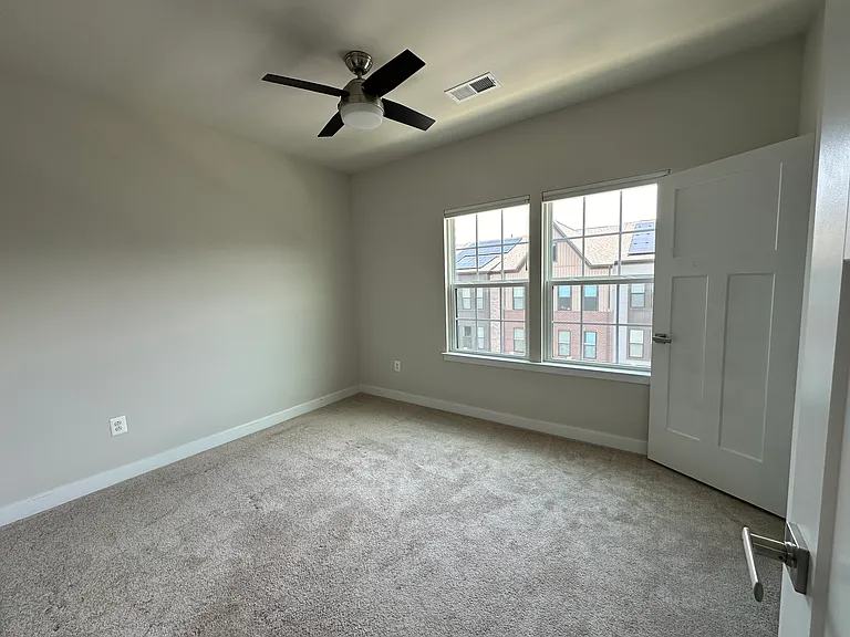 2626 Velocity Rd — Photo 9