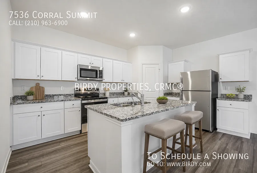 "Spacious 5-Bedroom Haven with Granite Elegance in San Antonio 7536 Corral Summit" — Photo 4