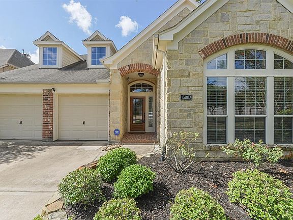 3rd image of 15002 Grape Orchard Ct
