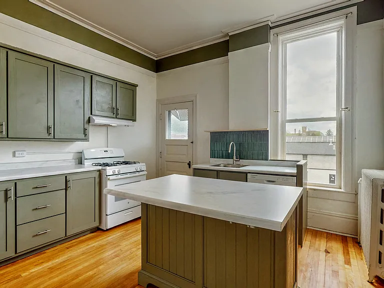 127 S Main St #1B — Photo 18