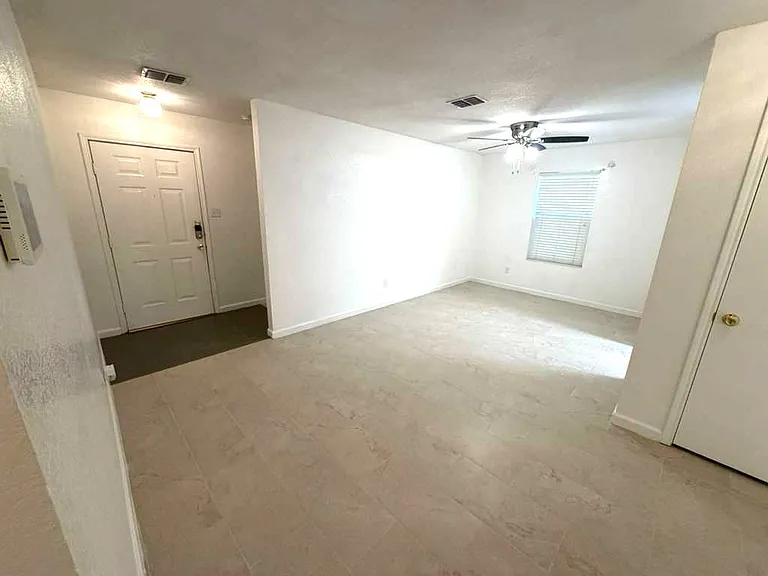 7452 Concordia Ln — Photo 21