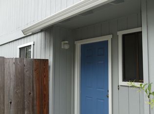 2907 Simkins Ct, Palo Alto, CA 94303