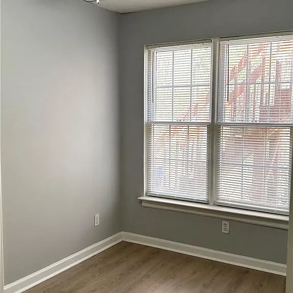 1539 Stampmill Way — Photo 5