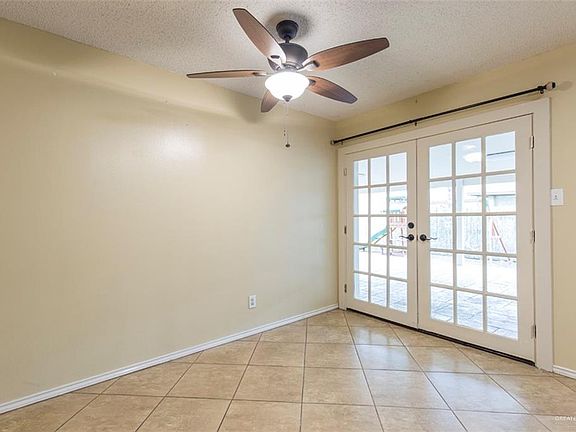 4th image of 113 San Ignacio Ave
