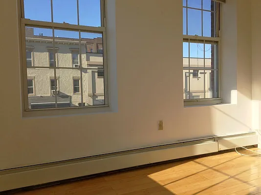 Rented by DAXS LLC | media 1