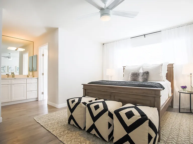 Park View on Yukon furnished bedroom with bathroom