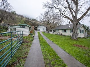 204 Crook Ave, La Grande, OR 97850