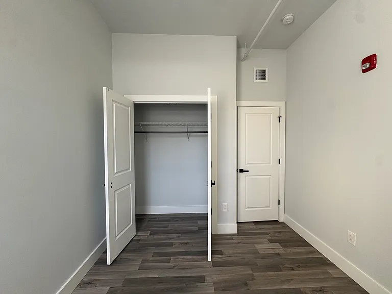 20 Chestnut St #2 — Photo 6