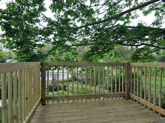 MBR Balcony