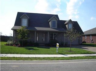 121 Reston Dr, Newburgh, IN 47630