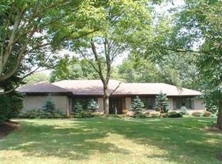 771 Sand Run Rd, Akron, OH 44313