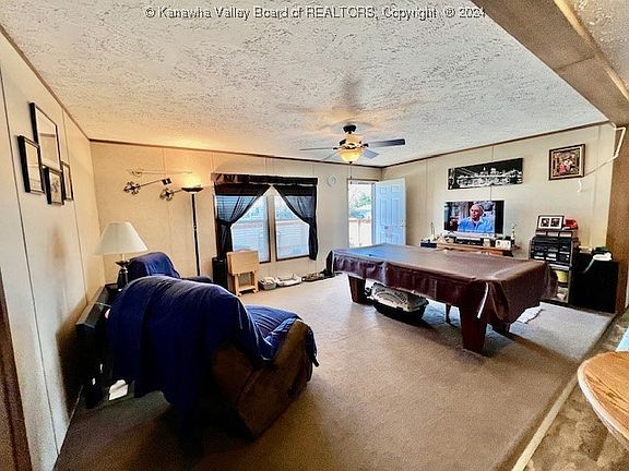 3rd image of 56 Dogwood Dr