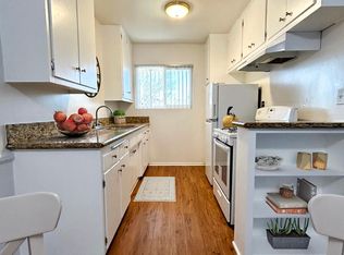 100 S Chester Ave APT 8, Pasadena, CA 91106