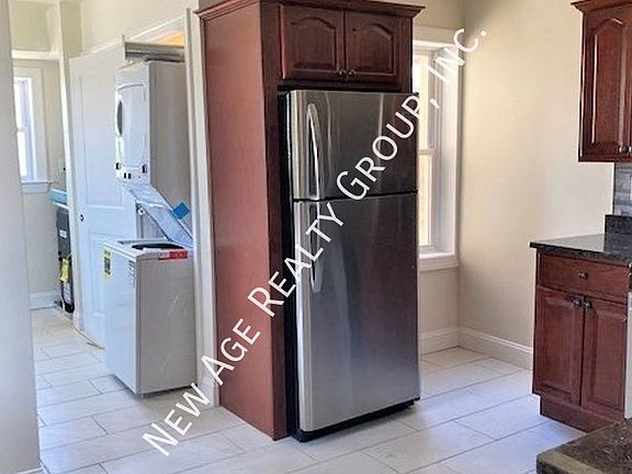 5th image of 3441 Fairmount Ave Floor 2