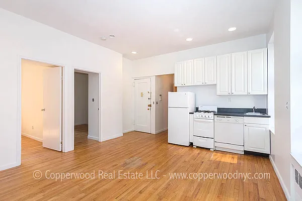 Rented by Copperwood Real Estate | media 7