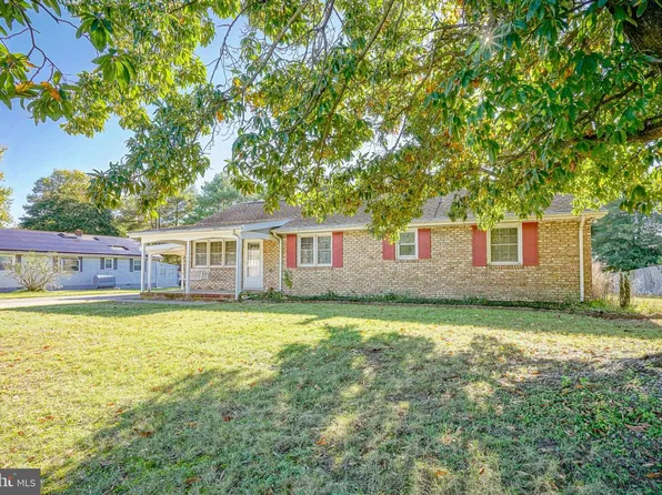 15 Helen Ave, Pedricktown, NJ 08067