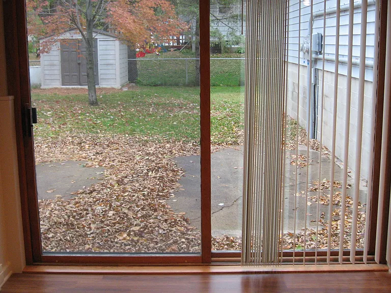 419 N Davis Ave #2 — Photo 6
