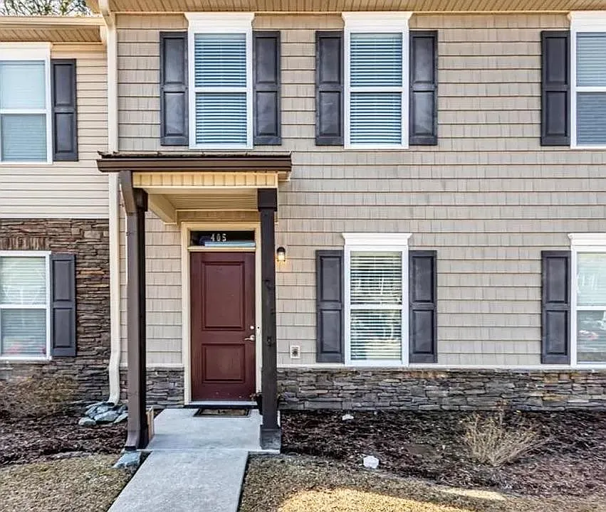 405 Sullivan Loop Rd