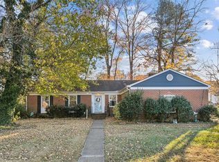 12 Alexander Dr, Hampton, VA 23664