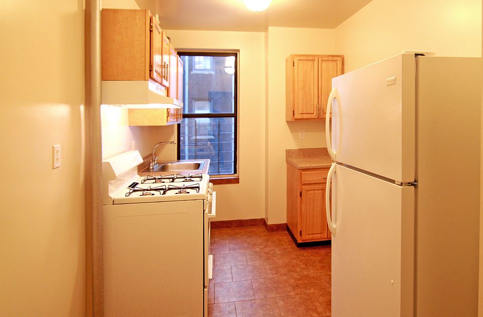 1st image of 2735 Sedgwick Ave APT 2E