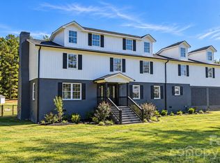 330 Skyview Dr, Catawba, SC 29704