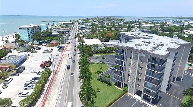 1st image of 1511 Estero Blvd APT 502