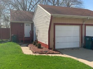 5632 Wise Rd, Lansing, MI 48911