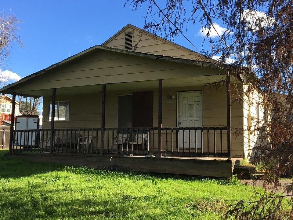 1st image of 7940 Twin Oaks Ave