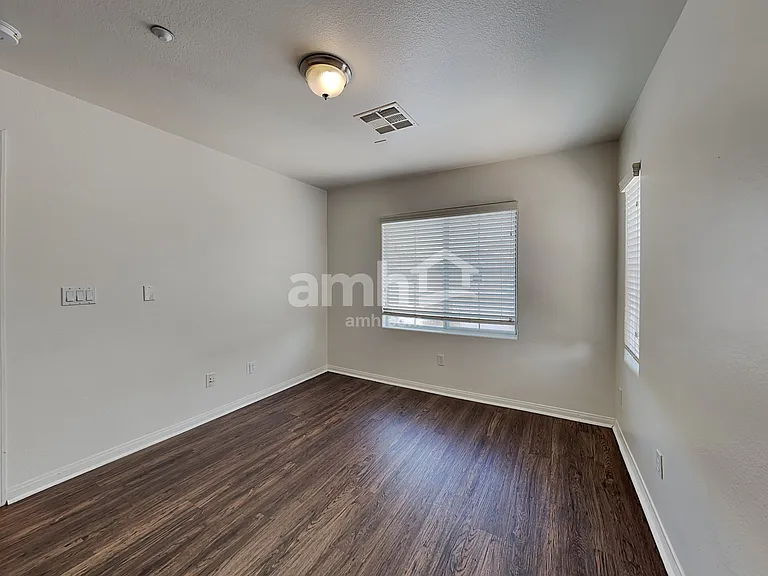 5676 Orangeroot Ct — Photo 19