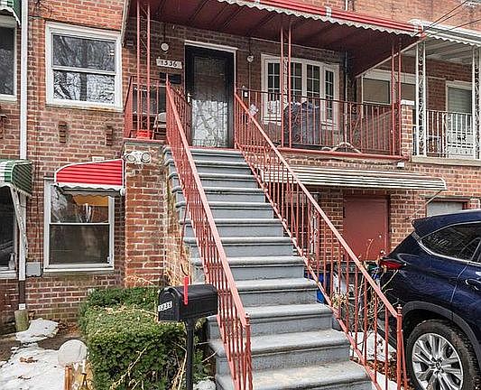 3rd image of 1336 E 99th St
