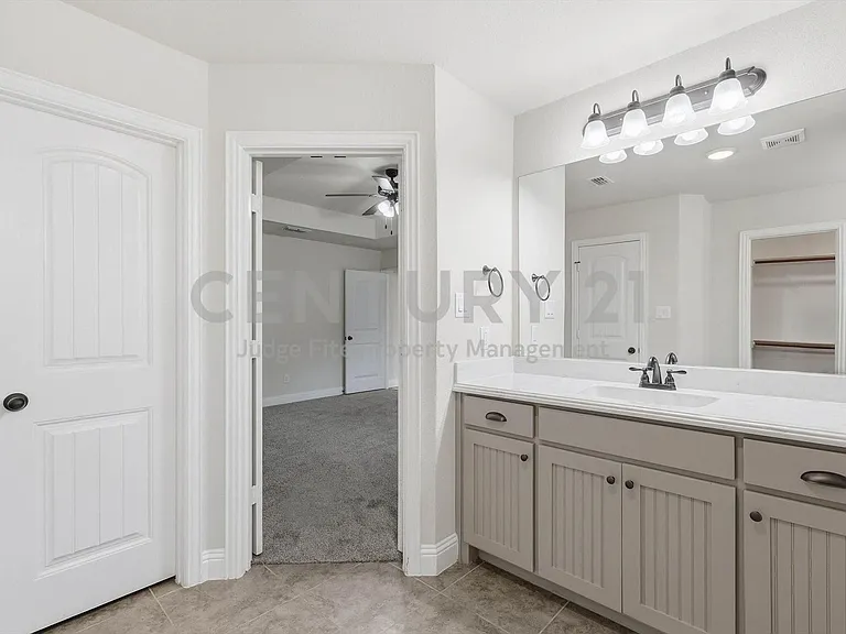 5013 Diamond Dr — Photo 26