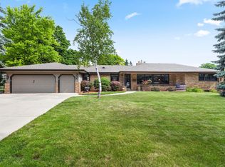 1930 W Kimberly Ave, Milwaukee, WI 53221