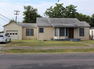 3501 Templeton St, Greenville, TX 75401