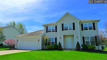 1st image of 268 Bishop Dr