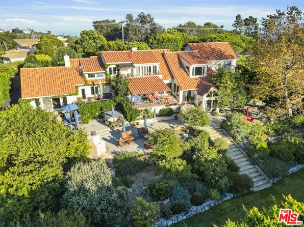 6333 Gayton Pl, Malibu, CA 90265