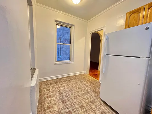 Rented by Contact Realty | media 14