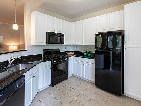Enjoy chef-inspired kitchens