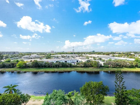 2202 S Cypress Bend Dr APT 901, Pompano Beach, FL 33069