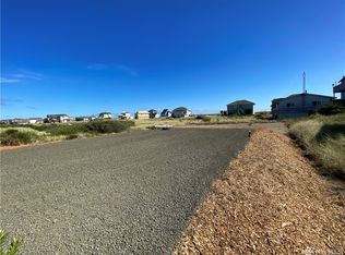 463 Sea View Ave, Ocean Shores, WA 98569