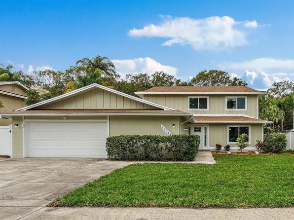 10064 W Bay St, Seminole, FL 33776