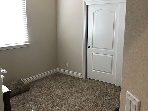 Spare bedroom #1, ceiling fans in all rooms