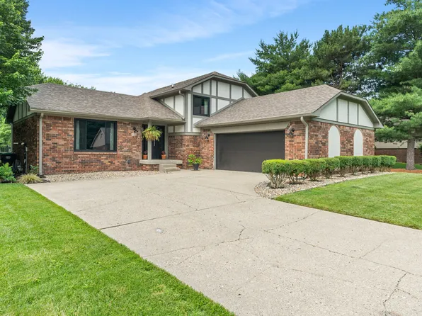 4155 Rolling Trails Rd, Greenwood, IN 46142