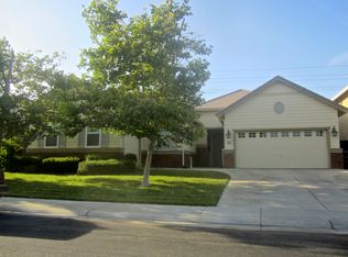9437 Triathlon Ln, Elk Grove, CA