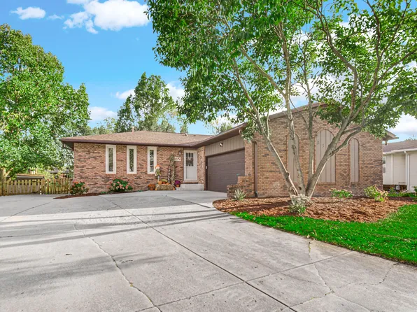 8321 Morse Ct, Crown Point, IN 46307