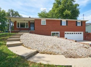 2820 Rogers, Columbus, IN 47203