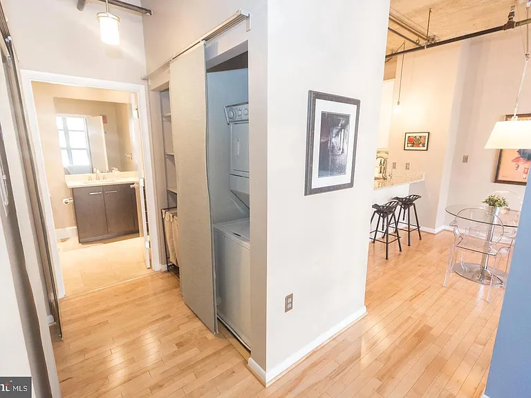 1300 N St NW #403 — Photo 9